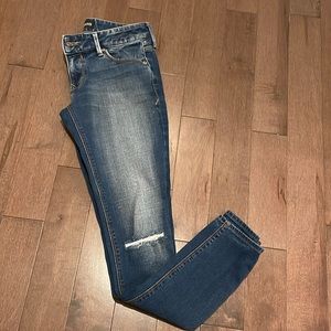 Woman’s Express skinny jeans